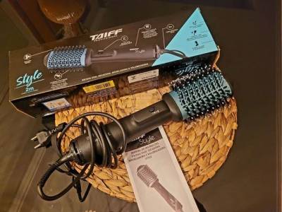 Escova Secadora E Volumizadora Taiff Style 220v