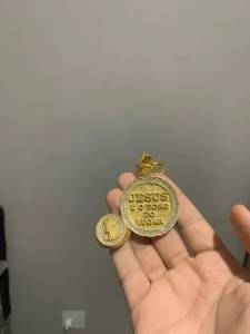 Vendo Corrente Moeda Antiga