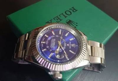 Rolex Sky-deller