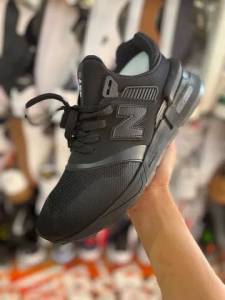 Tnis New Balance