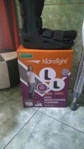 Conjunto De Muletas Mercury, E Bota Ortopdica Hidrolight