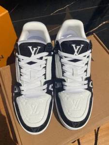 Louis Vuitton Trainer