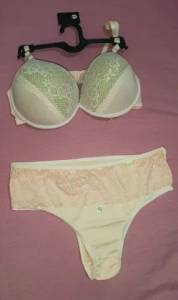 Lingerie A Venda