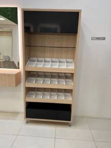 Movel Expositor De Maquiagem