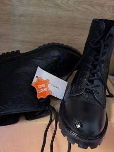 Bota Nova Couro 36