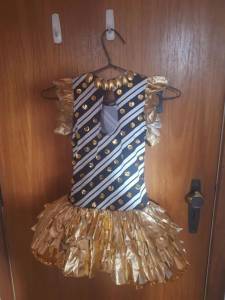Fantasia Dourada Infantil