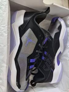 Tnis Nike Jordan