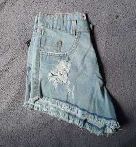 Short Jeans
