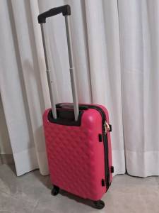 Mala De Viagem Cor Rosa Choque 10kg Nova