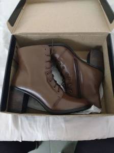 Bota Feminina Coturno Cor Tabaco