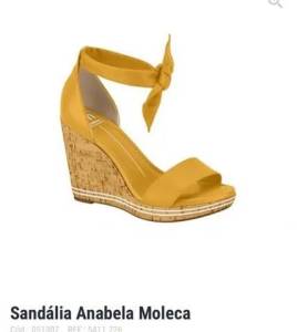 Sandlias Molecada Na Caixa. As Duas 100 Reais.