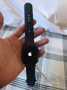 Apple Watch 8