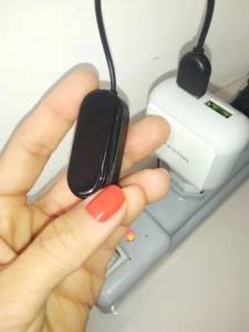 Relogio Mi Band 4 (acompanha 5 Pulseiras)