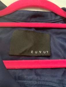 Blusa De Manga, Euvut