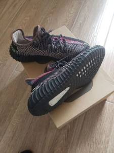 Yeezy 350 Yecheil