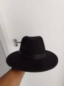 Vendo Chapu Fedora Aba Larga.
