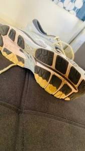 Tnis Asics