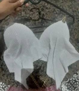 Vendo Linda Blusa Semi Nova