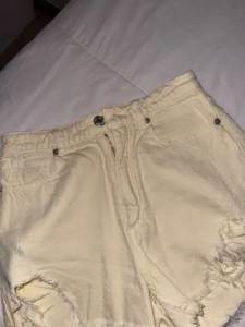 Short Zara Bem Moderno