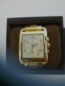Relgio Michael Kors Dourado Quadrado Feminino  Mk 5436
