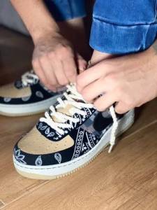 Tenis Air Force Nike Travis Scoott