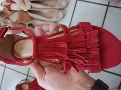Sandlia Penlope - Tamanho 37 - Black Friday