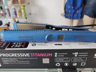 Prancha Progressive Titanium Salon Line