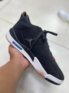 Tnis Nike Air Jordan 4
