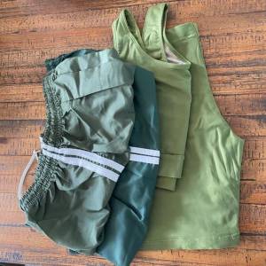 Vende-se Uniformes Militar