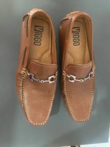 Vendo Sapato Marrom