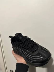 Tnis Nike Air Max Zoom 950