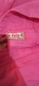 Macaco Jardineira Shorts Rosa
