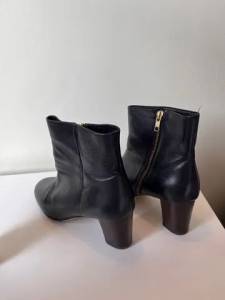 Bota Preta 37