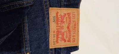 Calas Levis