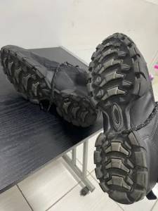 T�nis Oakley Halftrack (botinha) Original