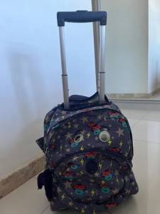 Vendo Pasta De Rodinha Infantil Kipling