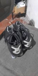 Tnis Nike
