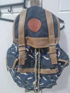 Mochila Usada Feminina