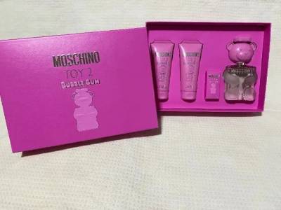 Kit Perfume Moschino Bubble Gum