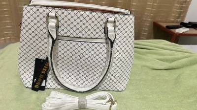 Vendo Bolsa Nova