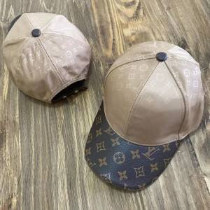 Bon Louis Vuitton Couro Top