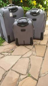 Vendo Kit De 3 Malas De Viagem Em timo Estado