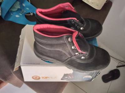 Bota 41 Nova