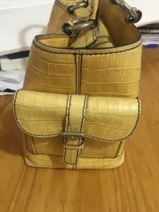 Bolsa Tiracolo Com Ziper