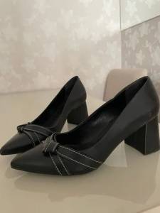 Scarpin Corello Tamanho 37