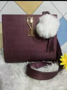 Vendo Bolsas Novas ?