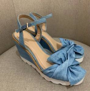 (arezzo 37) Sandlia Anabela Arezzo Jeans Com Lao