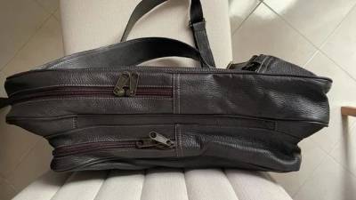 Mochila Totalmente Em Couro De Altssima Qualidade
