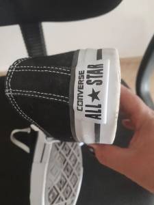 Tenis All Star Converse.