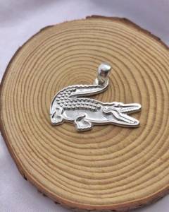 Pingente Lacoste ?
